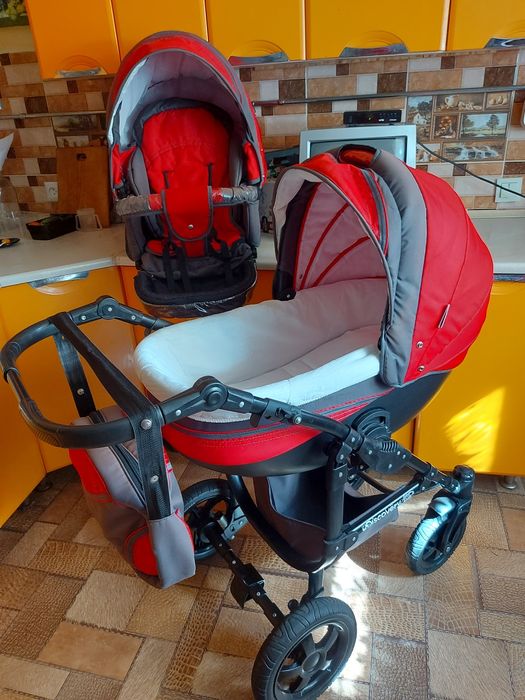 Дитяча коляска 2 в 1 Angelina Discovery червоно- сіра