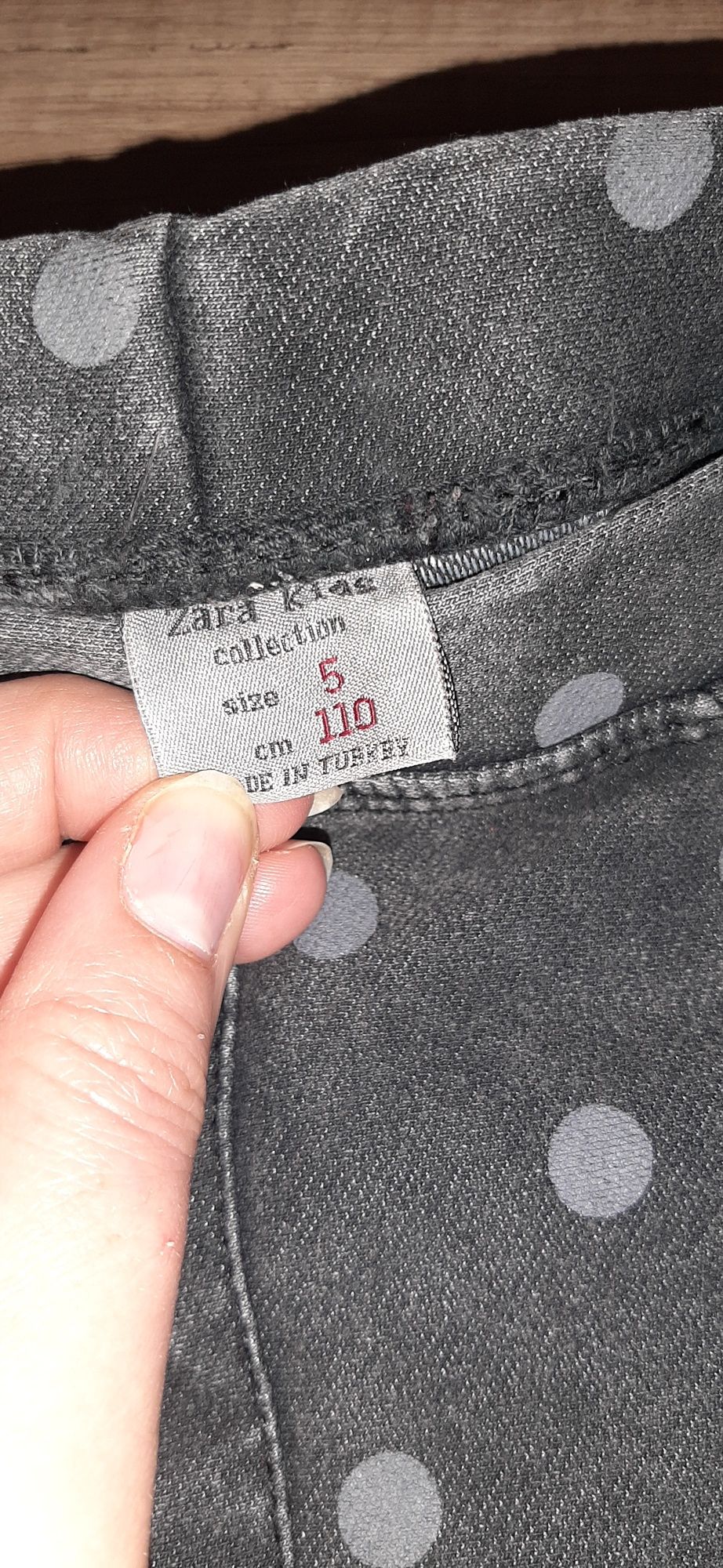 Zestaw spodni  jegginsy 4 sztuki Zara i H&M r. 110