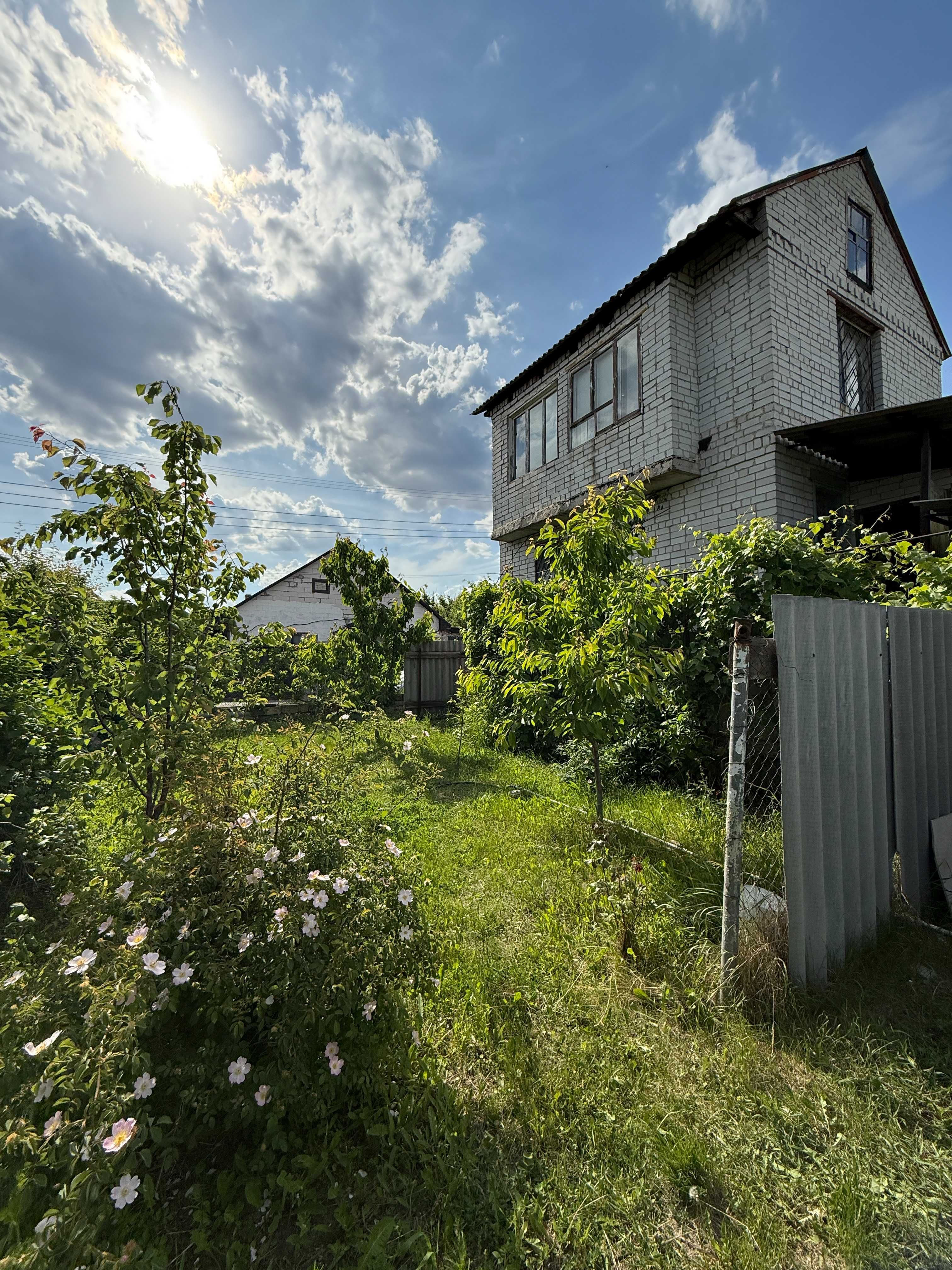 Продам дачу в Подгородном