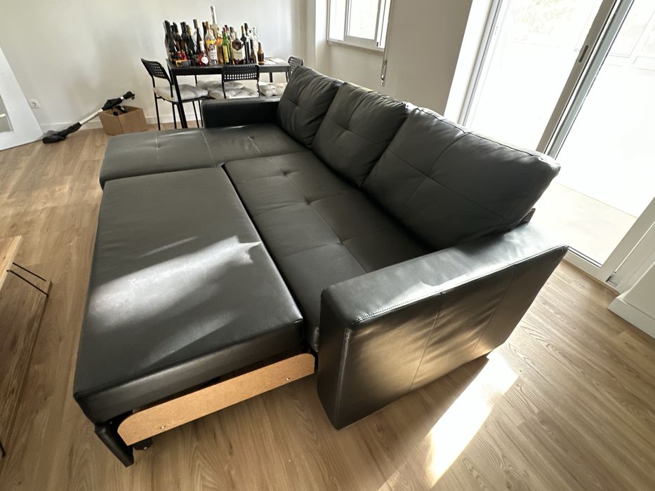 Sofá chaise longue preto