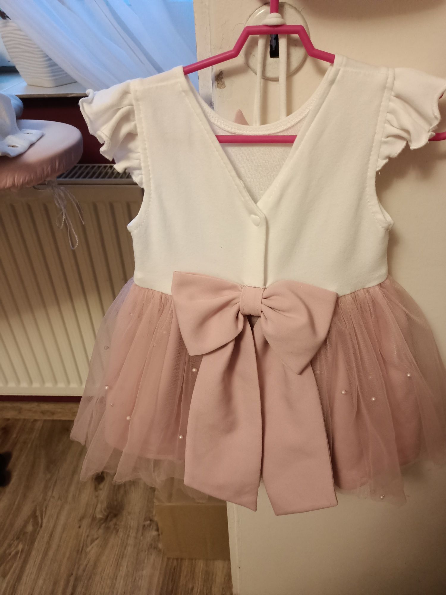 Sukienka Sophie design White and Rose rozmiar 74/80 plus bolerko