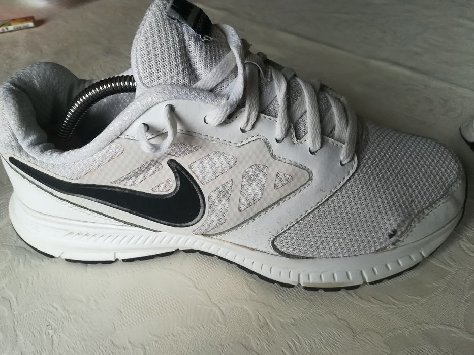Buty Nike sportowe