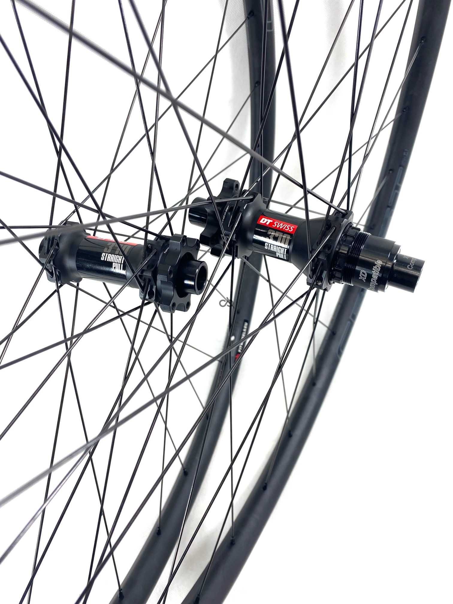 Koła DT Swiss 370 Straightpull NoTubes CREST mk4 29'' 1570g