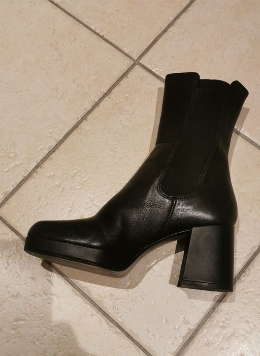 Botki skórzane czarne