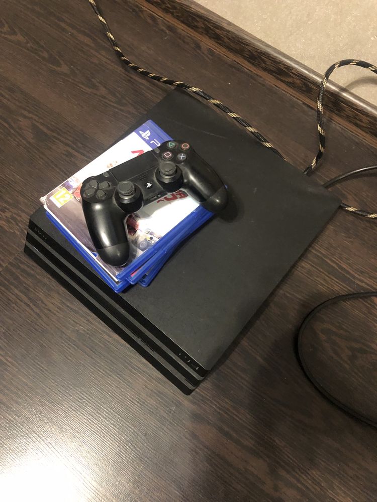 Playstation 4 pro на 1тб