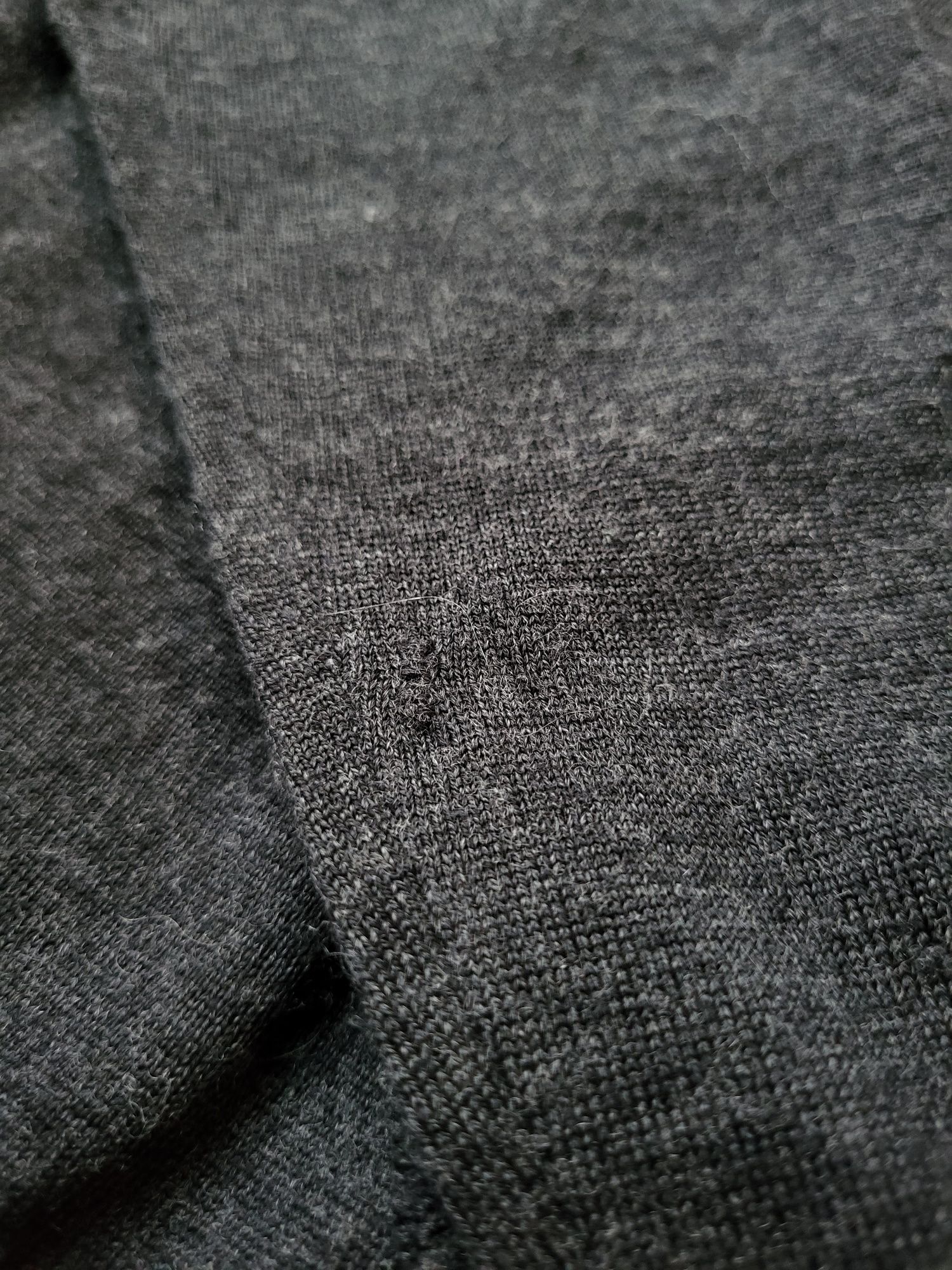 Szary grafitowy sweter wełniany oversize premium basic rozmiar XS
