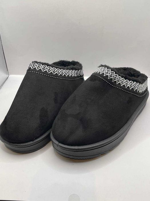 Kapcie typu Tasmany – czarne, zimowe A19