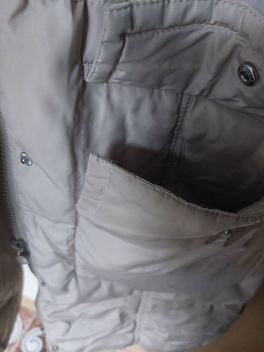Куртка жіноча, розмір М