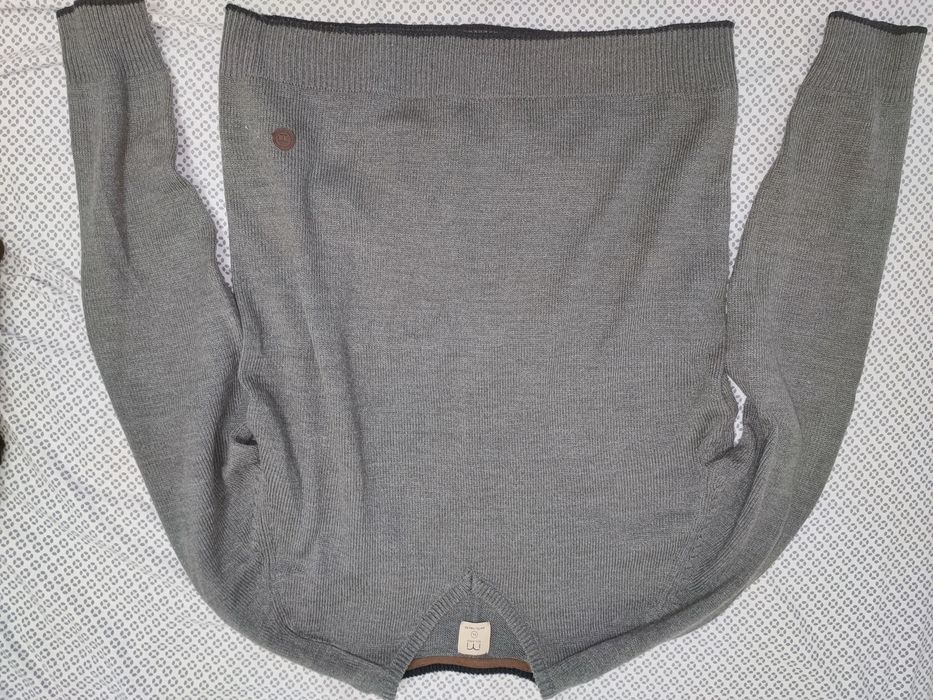 Camisola Milano cinzenta L nova