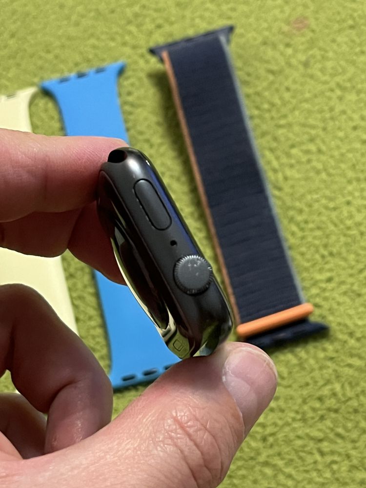 Apple Watch 44 мм (перше покоління )