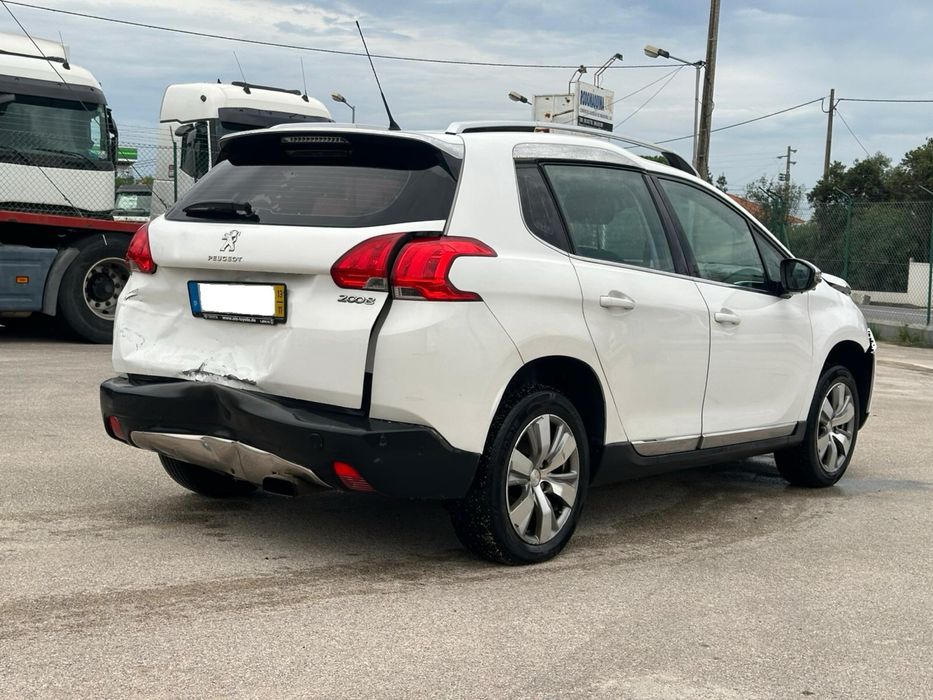 Peugeot 2008 1.2 Vti 2013