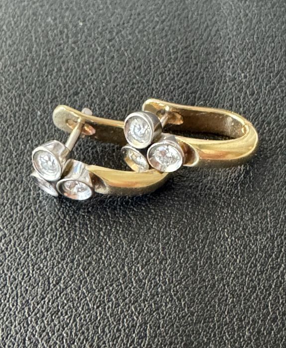 Серьги золотые с бриллиантами 0,52 ct