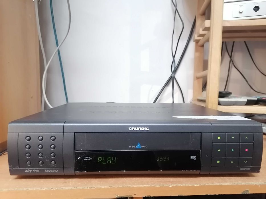 Magnetowid VHS Grundig GV 5095 SV Stereo pilot