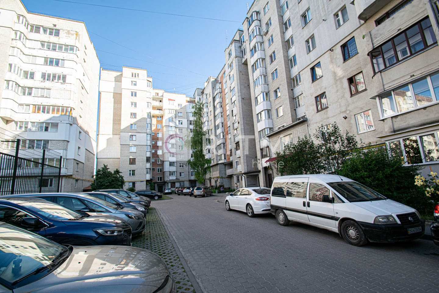 3-к. квартира на вул. Київська 11
