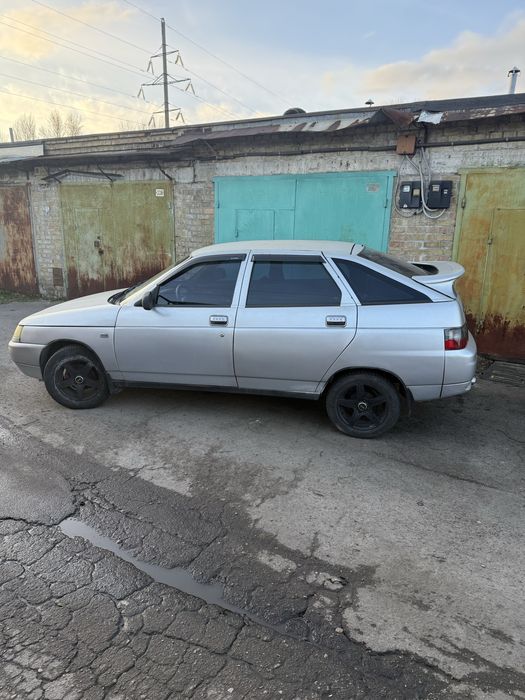 Ваз 2112 1.6 8кл в хорошому стані