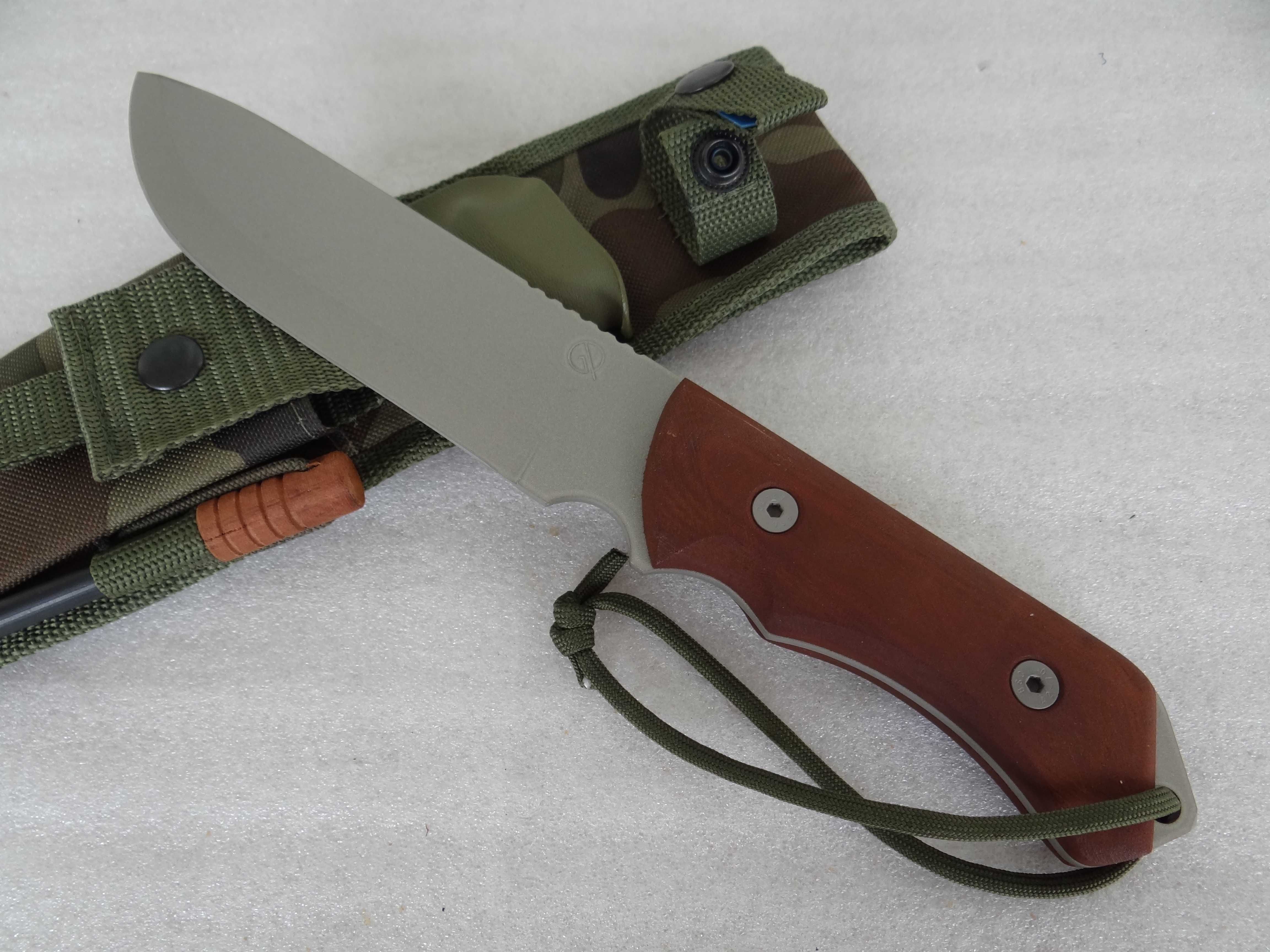 Nóż Survivalowy GP NS1 „Caiman” kamuflaż wzór 93 Grzegorz Prządka