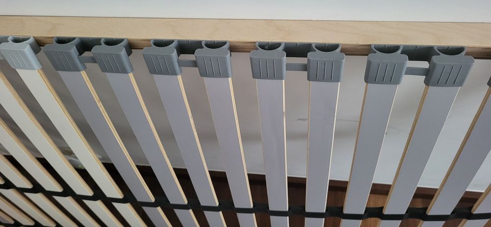 Cama Malm IKEA 90×200 + estrado Lönset IKEA