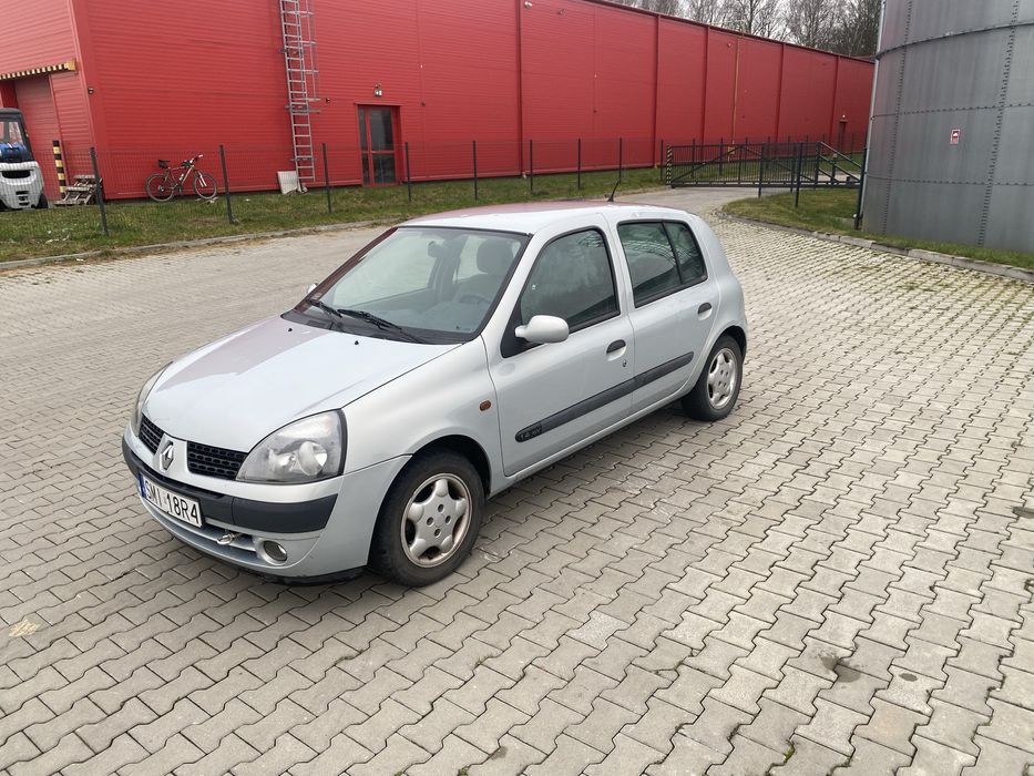 Renault Clio 2001r 1.4 Benzyna