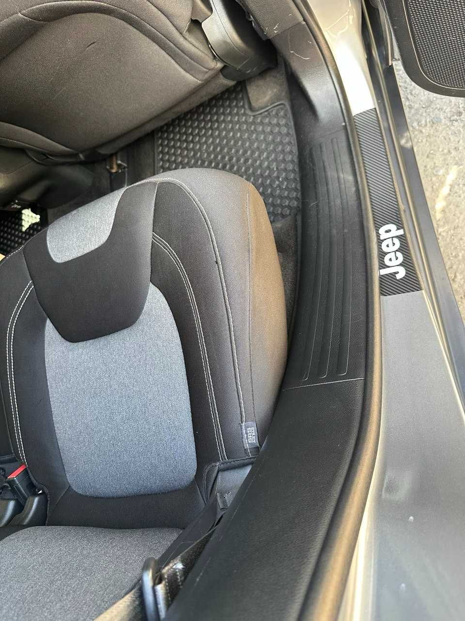 Jeep Cherokee KL 2,4 MultiAir2 AT (177 к.с.) AWD, 2014