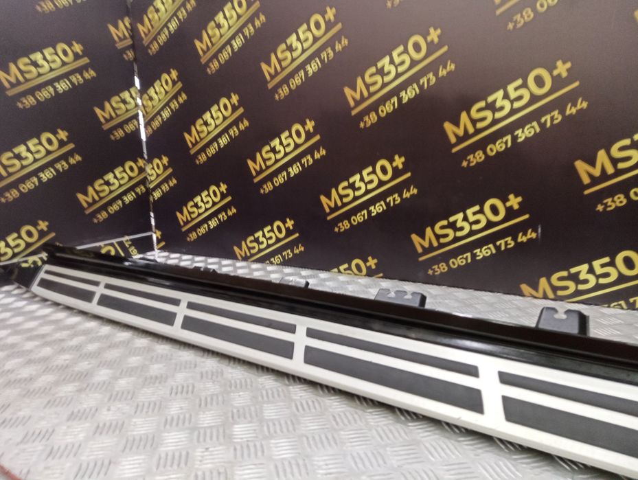 Накладка декоративна на поріг ліва BMW X7 G07 Розборка БМВ Х7 Г07