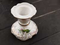 Świecznik porcelanowy w konwalie