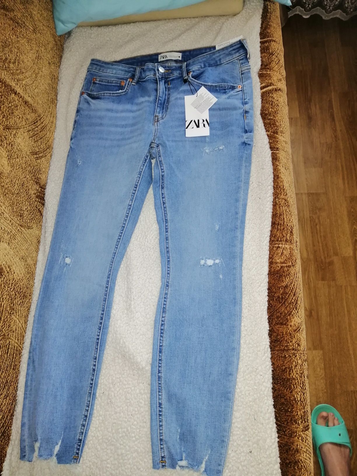 Джинси Zara 44 євро розмір