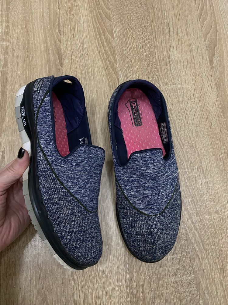 Skechers Goflex walk мокасини балетки кеди