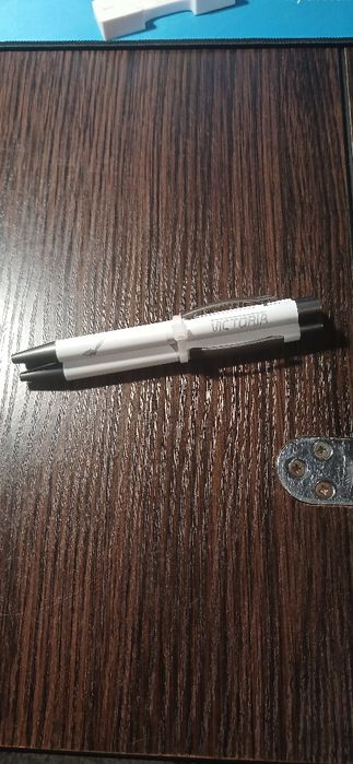 Розпродаю особисту колекцію ручок. Шариковая ручка.