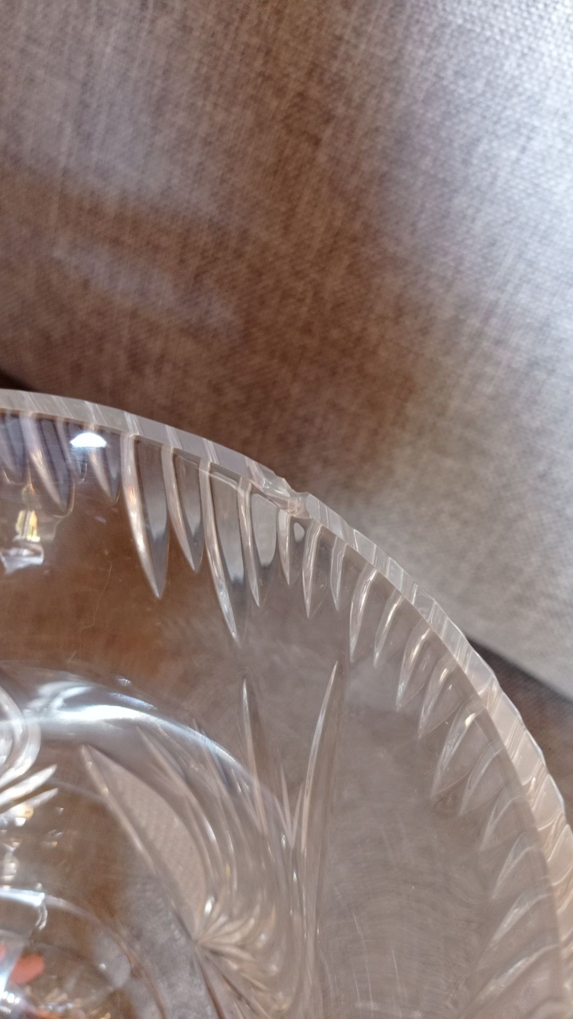 Kryształowy wazon puchar