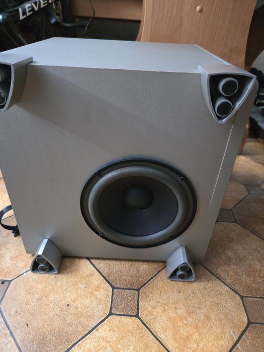Subwoofer JBL  ESC-360