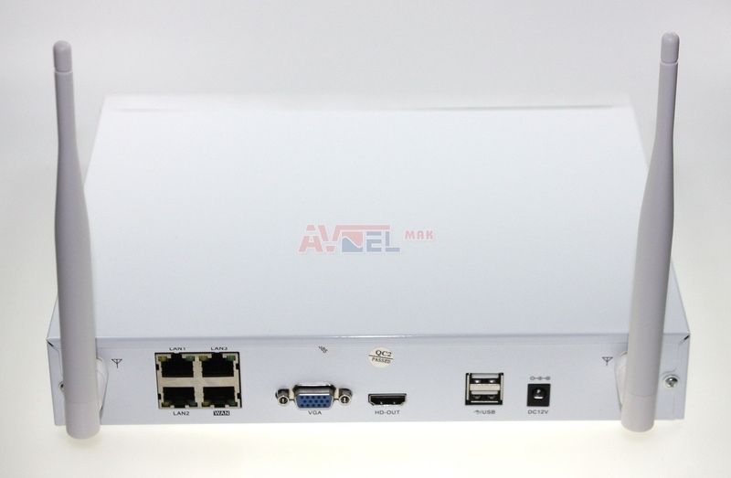 Zestaw monitoringu ANNKE x4 kamery WiFi + rejestrator z dyskiem 1 TB