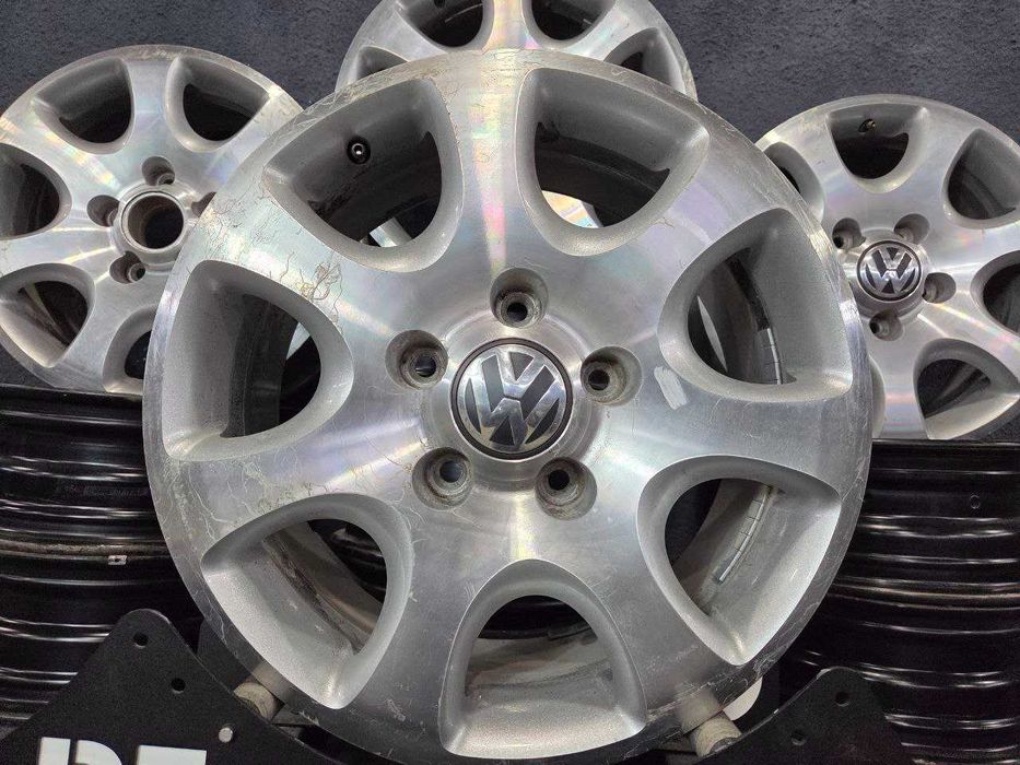 Диски титани легкосплавні 5X130 R17 7.5J Et55 Dia 71.6 VW Toureg BS132