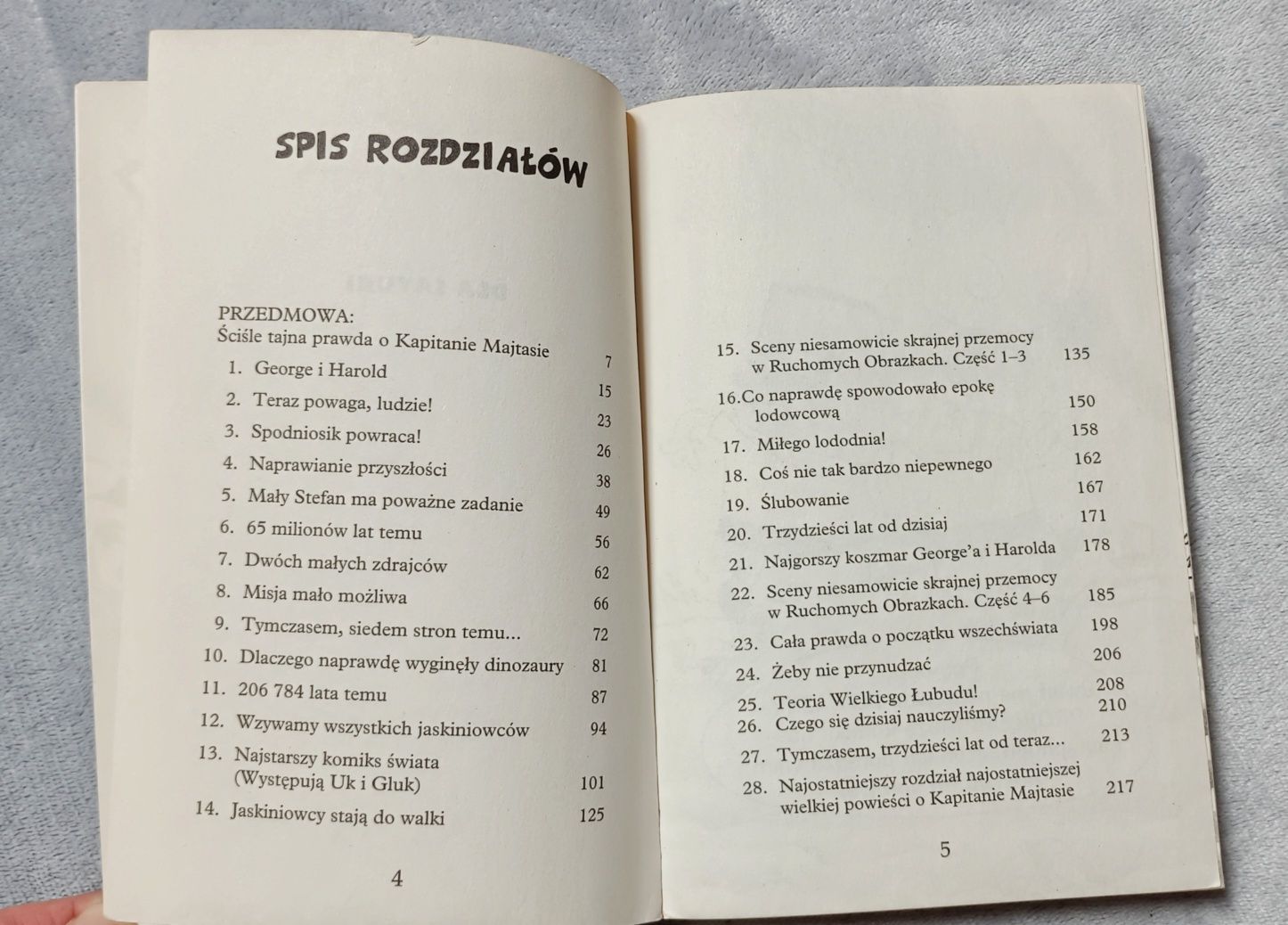 Kapitan Majtas i raptowny rewanż radioaktywnych robo-bokserek. Tom 10
