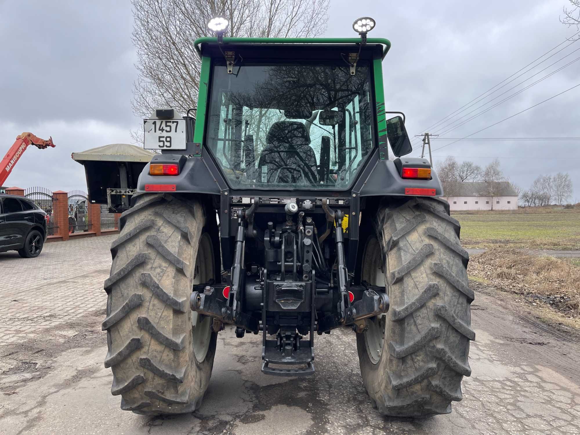 Valtra 800 z turem tur krokodyl W pełni sprawny 85 KM Oryginał Ładny!