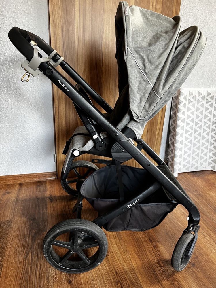 4w1 Cybex Balios S: Gondolka, Spacerówka, i Fotelik Anton 5