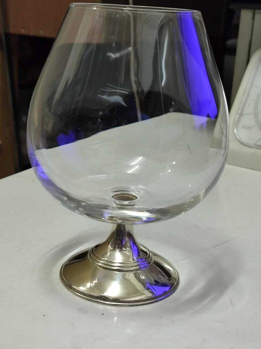 antigo vintage Copo balao conhaque com pe de prata 925 aguia