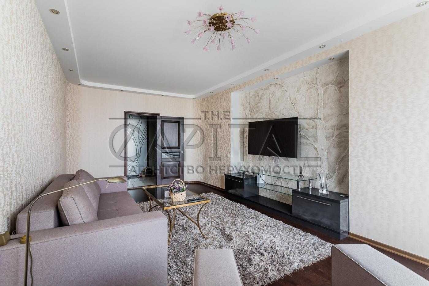 Продажа квартиры в ЖК Александровский, Соломенский район.