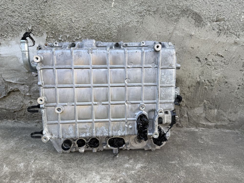 Nissan leaf  нісан ліф Інвертор 3.6 kva 100v/240v