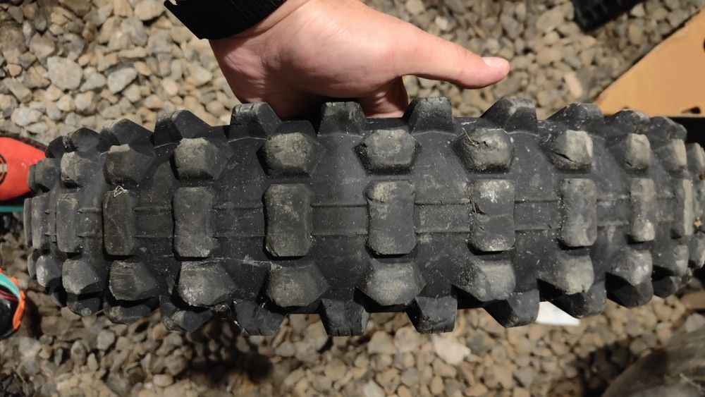 Ендуро резина р18 та р21