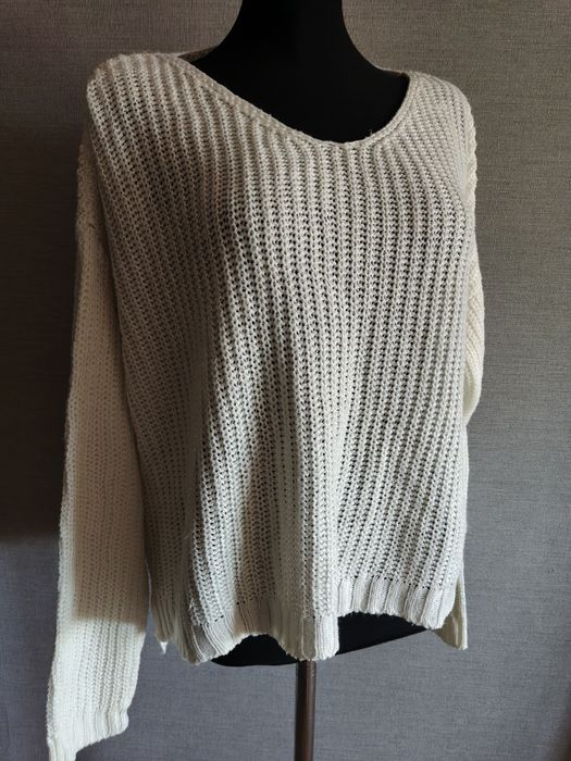 Sweterek damski kremowy rozmiar L