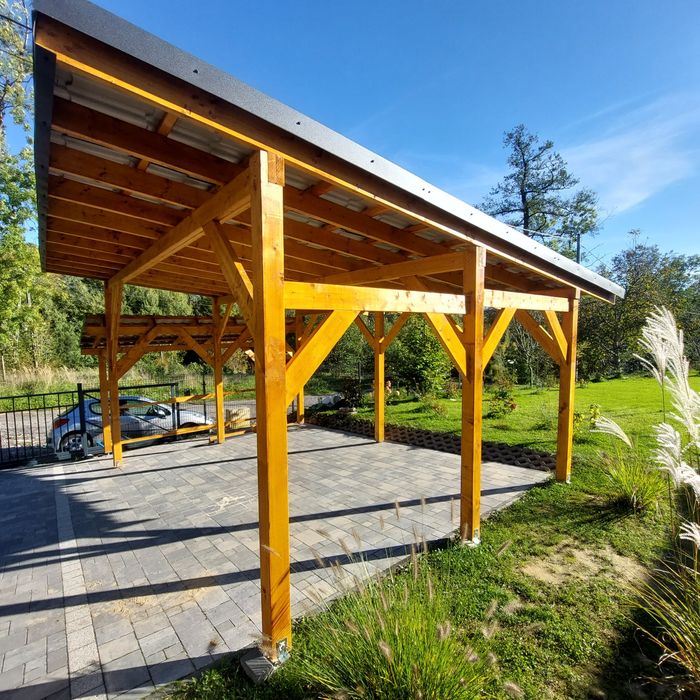 Drewniane wiaty samochodowe, zadaszenia, tarasy, altany z drewna KVH