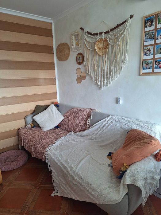 Sofá cinzento (Homa)