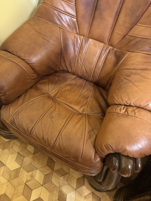 Wypoczynek ze skóry 3/2/1. Skórzany sofa skórzana