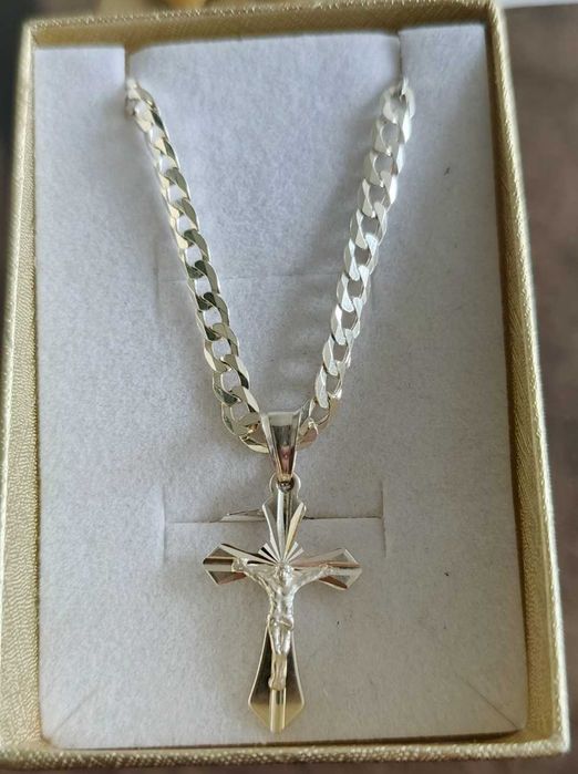 Komplet srebro pr.925. Na Pierwszą Komunię Świętą !