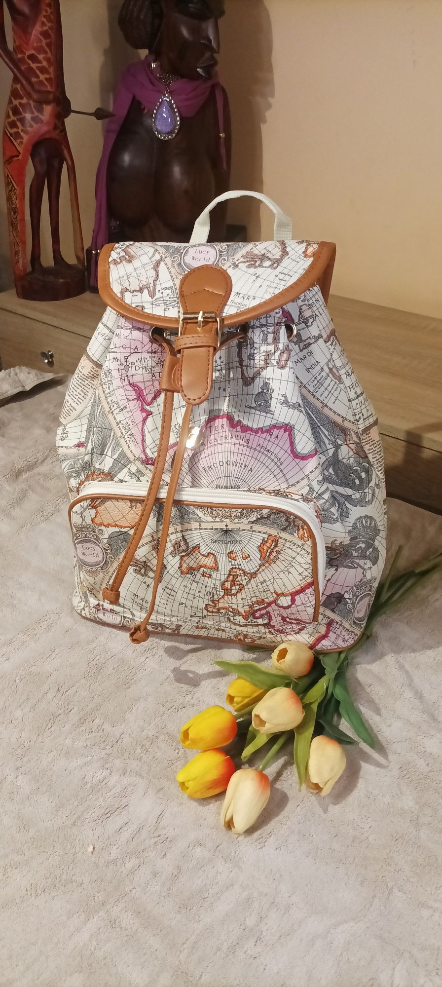 Plecak mapy świata