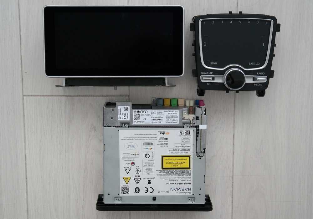 Навигация MHI2Q Экран Клавиатура Audi A4 A5 Q5 S RS CarPlay Android