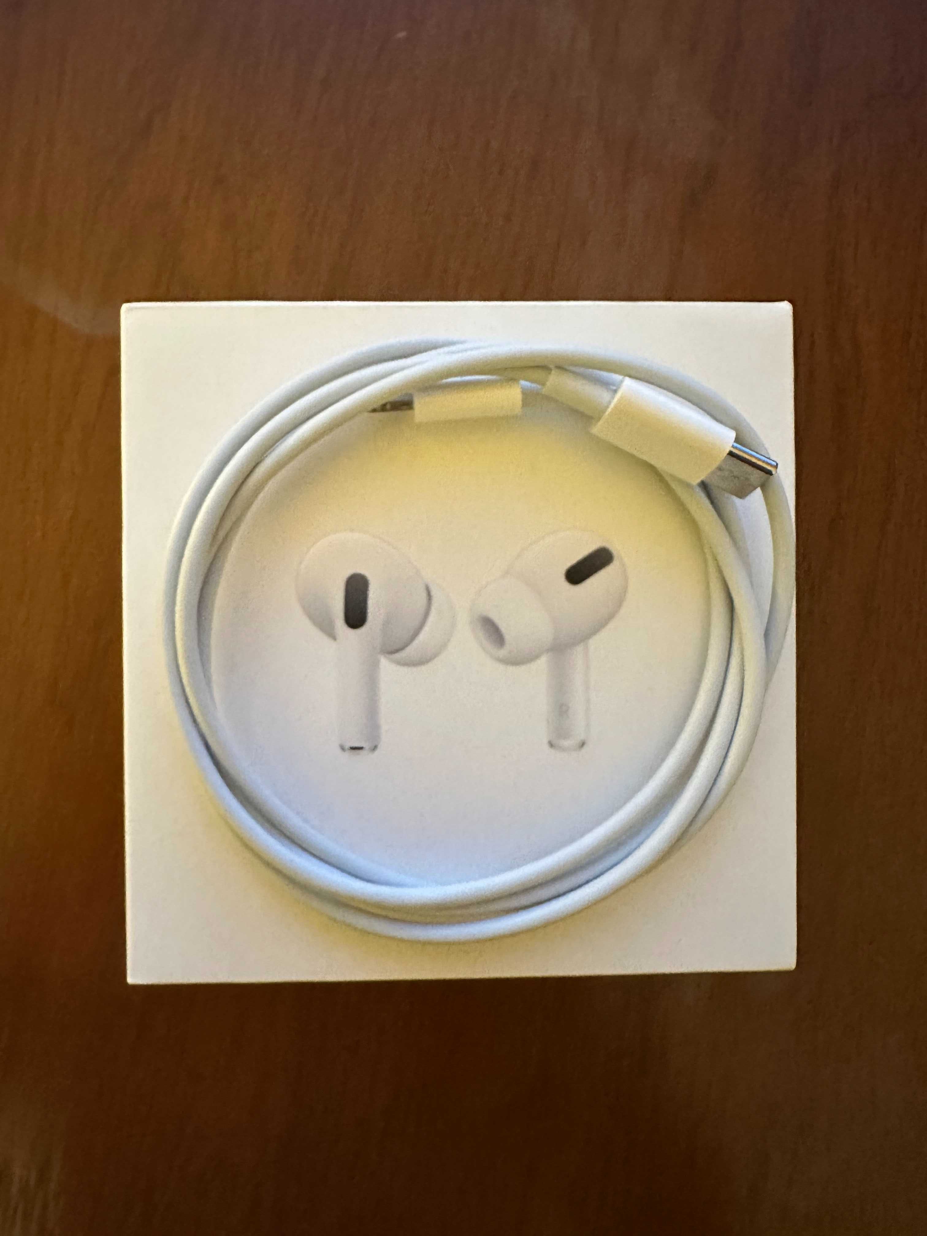 Продам оригинальный кабель Apple USB-C to Lightning Cable!