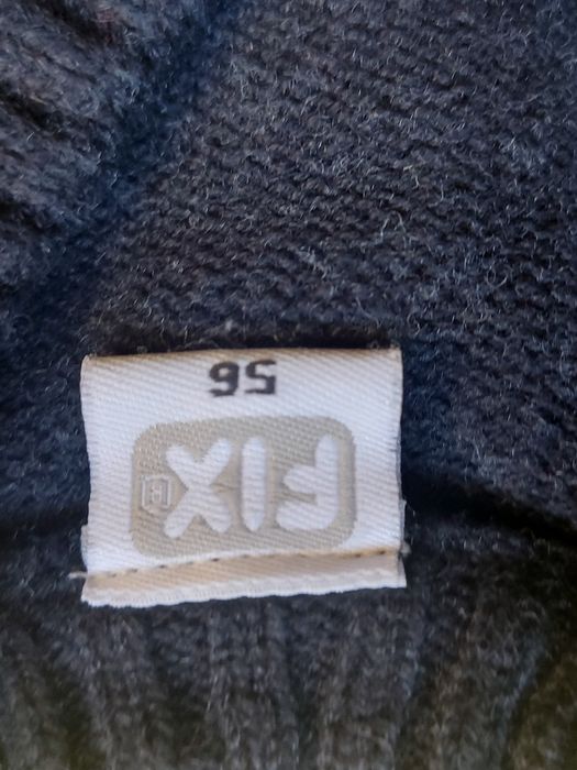 Sweterek niemowlęcy rozmiar 56 firma FIX