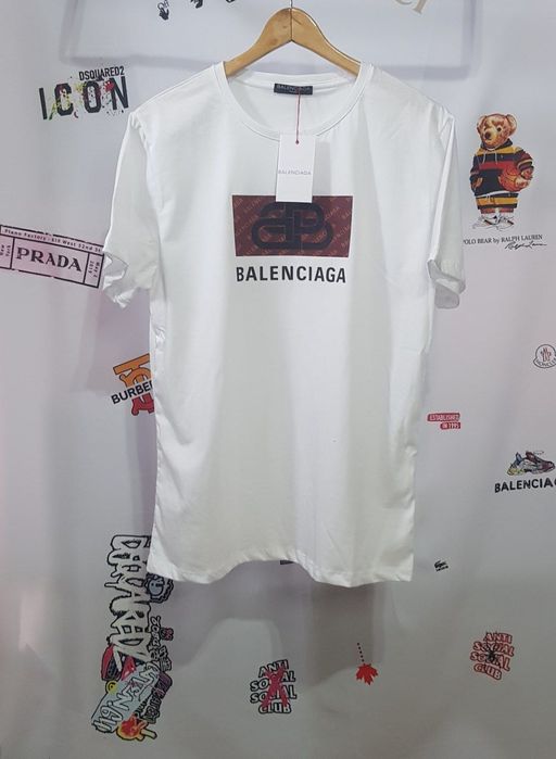T-shirt Balenciaga   -  excelente qualidade