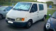 Ford Transit Campervan - Dormitorio